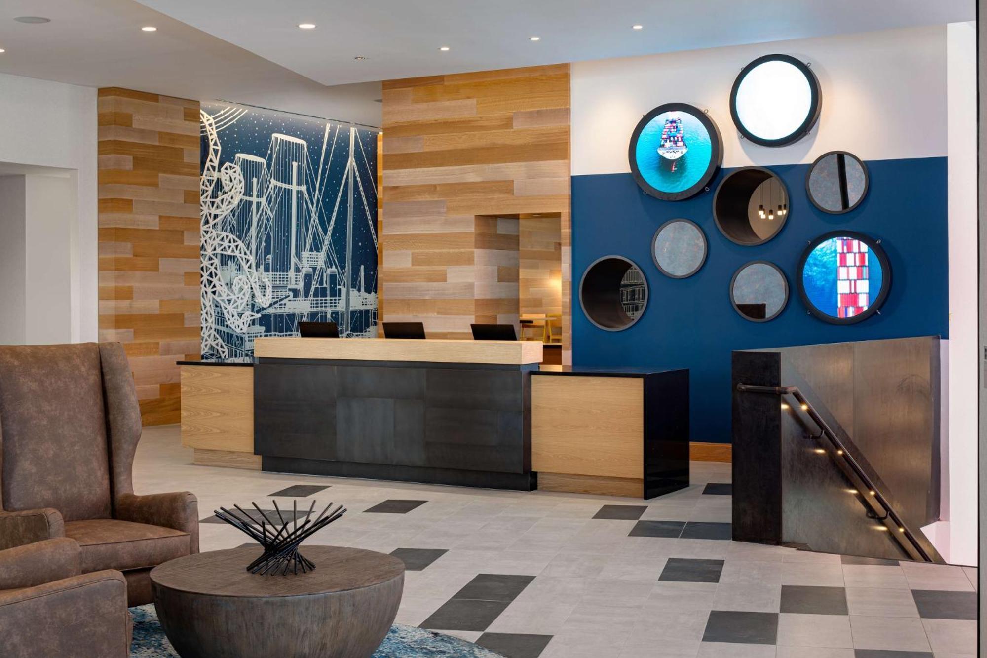 Hyatt Place Boston/Seaport District Exterior photo